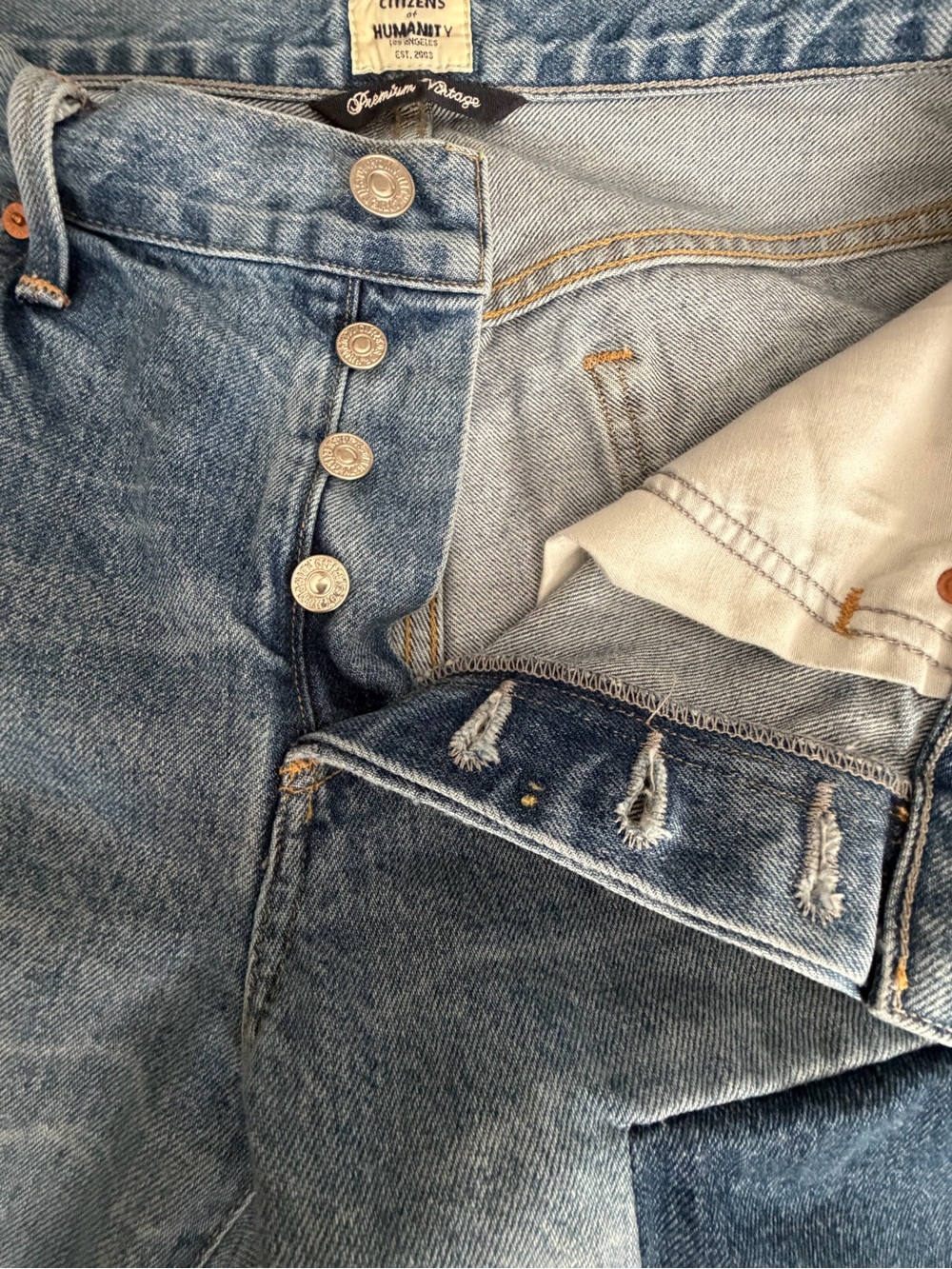 Citizens Of Humanity Two-Tone Boyfriend Jeans in Light and Medium Blue - Picture 14 of 16